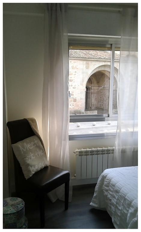 Colegiata Home Талавера-де-ла-Рейна Екстер'єр фото